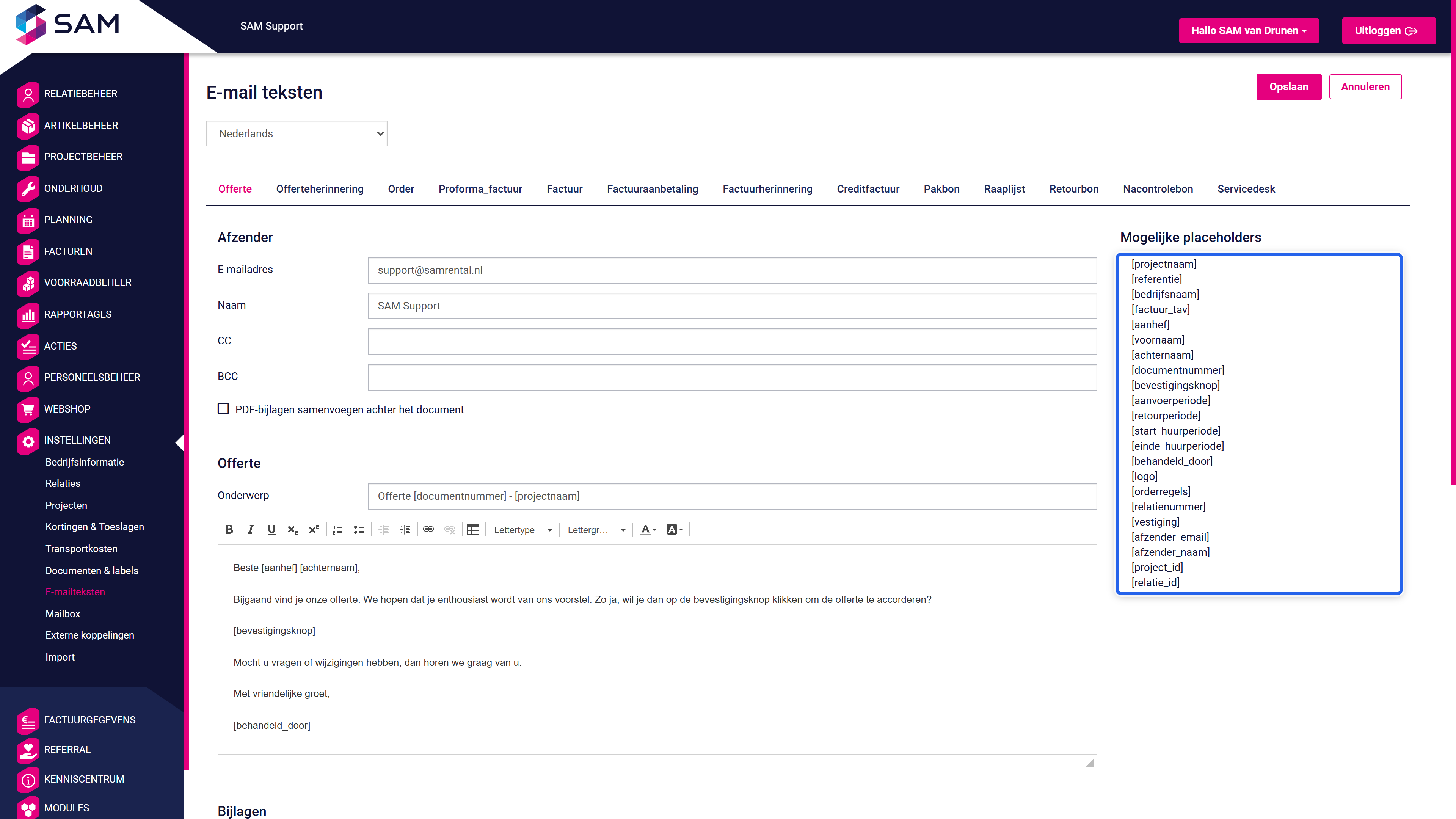 E-mailteksten, tabblad Offerte, met de lijst Mogelijke placeholders gemarkeerd